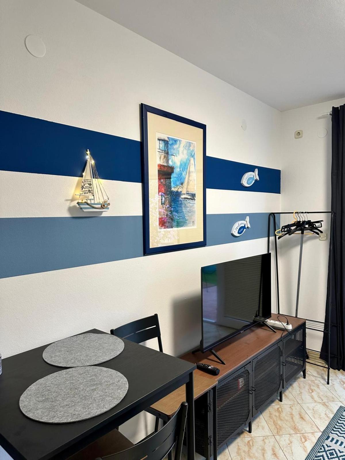 Apartments Eti Bol Extérieur photo